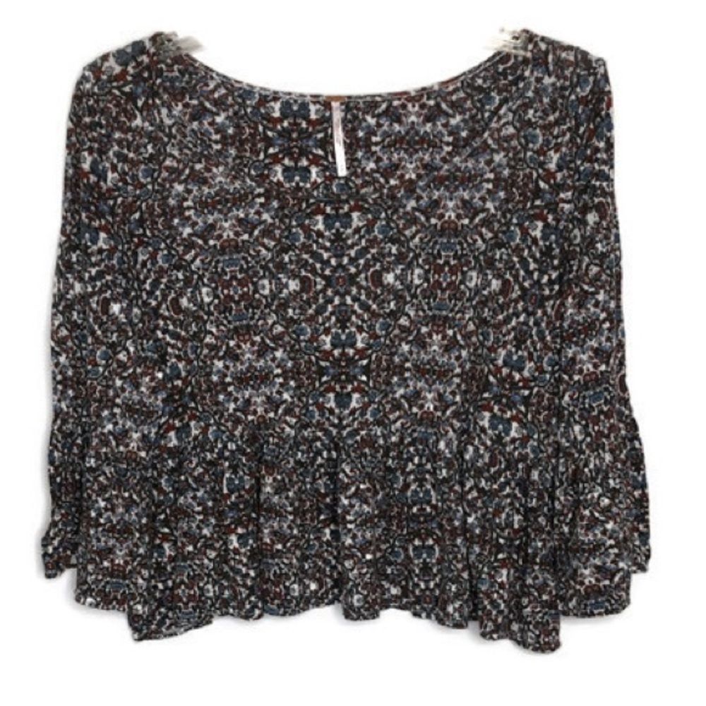 FREE PEOPLE CROPPED FLORAL TOP S